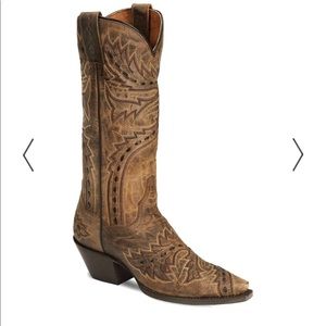 Women Dan Post Boots!!! Size 7.5! Rarely worn